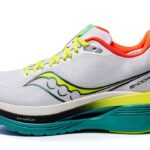 Scarpe da corsa Saucony VersaRun S20996-97 con ammortizzazione leggera-0